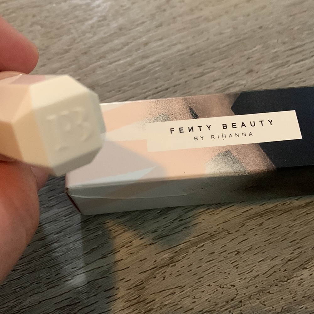 NEW Fenty Liquid Killawatt Highlighter - Picture 4 of 4
